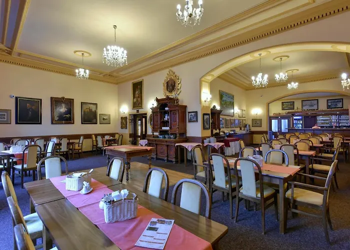 U Bílého Koně Hotel Loket